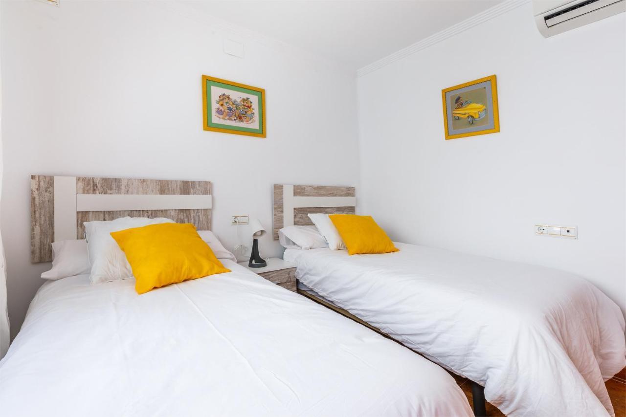 Ferienwohnung A&N Azucena Torre Del Mar Exterior foto